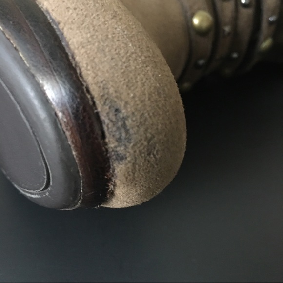 Bakers Lexie Knee High Stiletto Boots Studded Faux Suede Taupe 7.5B Platform - Picture 12 of 12